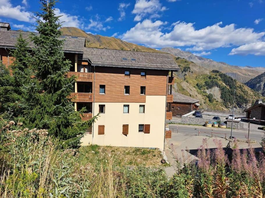 Joli Appart 4 Personnes Au Pied Des Pistes Balcon Orcieres Exterior photo